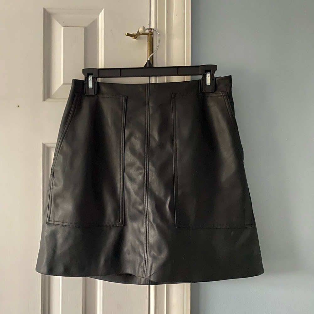 WEEKEND SALE! NWT H&M leather skirt